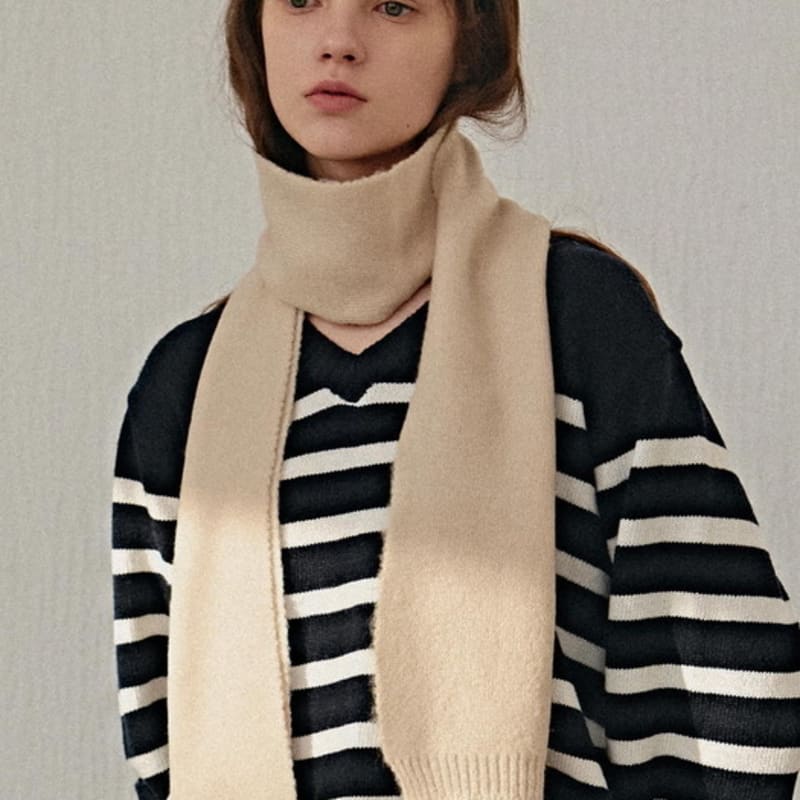 

YAN13 MINIMAL SOFT MUFFLER_BEIGE ONE