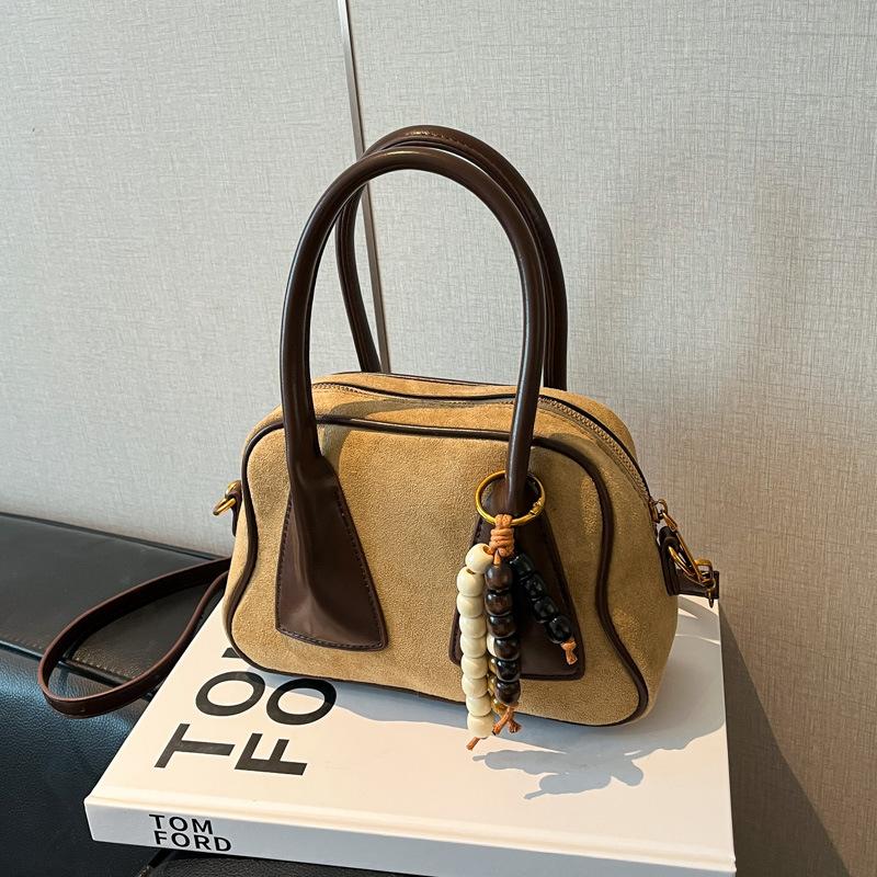 

Нишевая ретро сумка через плечо женская новая модная универсальная сумочка боулинг для通勤 сумка-мессенджер хаки