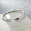 UNOde50 Buntes Kristall-Nagelarmband - Spanischer Nischen-Designschmuck