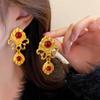 Vintage Romantic Retro Earrings - Exaggerated, Niche Design, Versatile Heavy Jewelry.