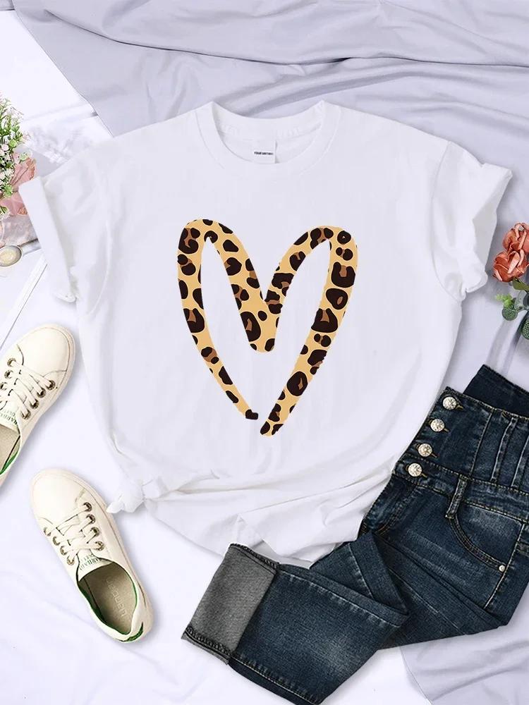 

Casual T Shirt Street Sport Shirt Breathable Street T Shirt Women Hollow Out Leopard Print Tshirt Women Fashion 4XL