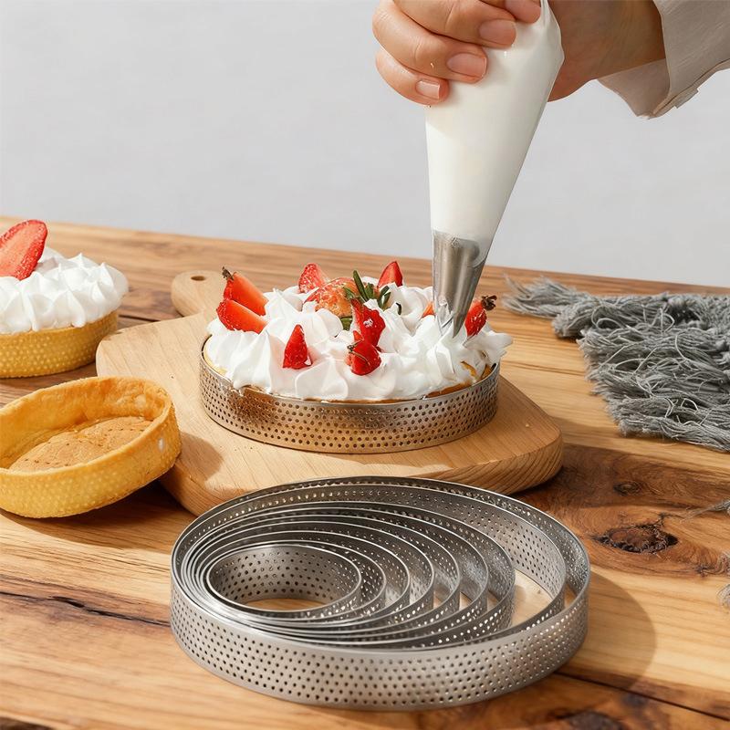 Stainless Steel Mousse Cake Mold Heat-Resistant Perforated Round Tart Ring Cookies Pastry Circle Cutter Mold Baking Tools