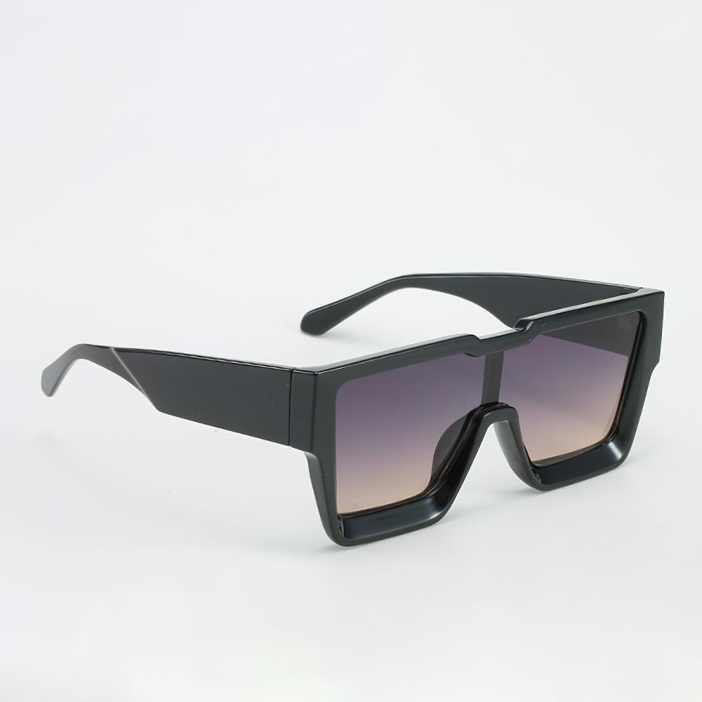 Vintage Trendy Sunglasses for Women Minimalist Square Glasses Gradient Color Fashion Gift for Friend