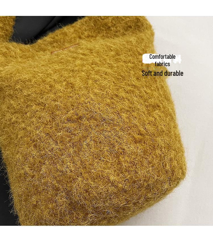 Chic Autumn/Winter Plush Huangguoshu Shoulder & Crossbody Tote Bag for Women