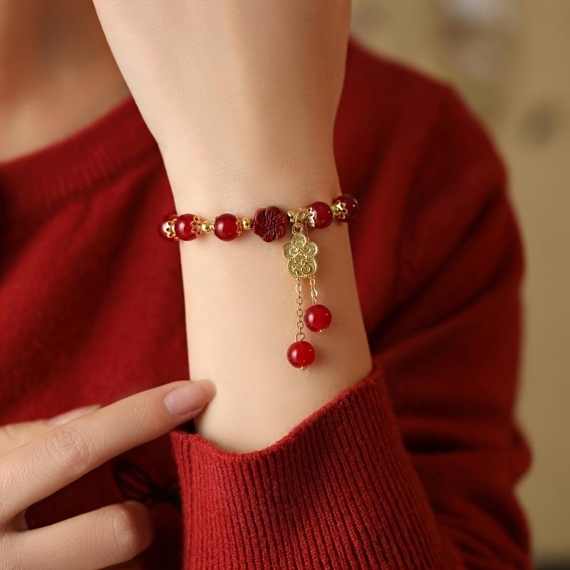 1pc Women's Stackable Red Agate Beaded Bracelet with Lucky Four-Leaf Clover Plum Blossom Pendant, Golden Tassel
