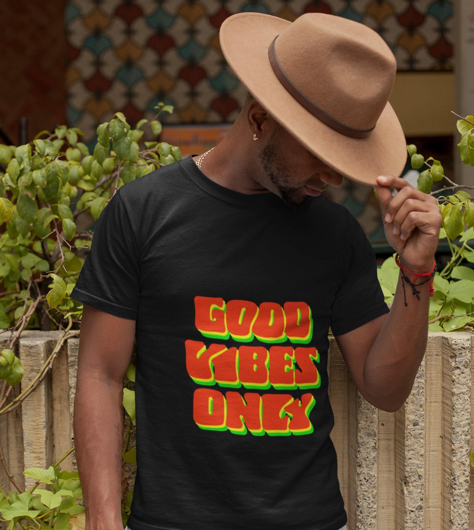 Retro Good Vibes Only T-Shirt: Rasta Colors, Carnival Tee S