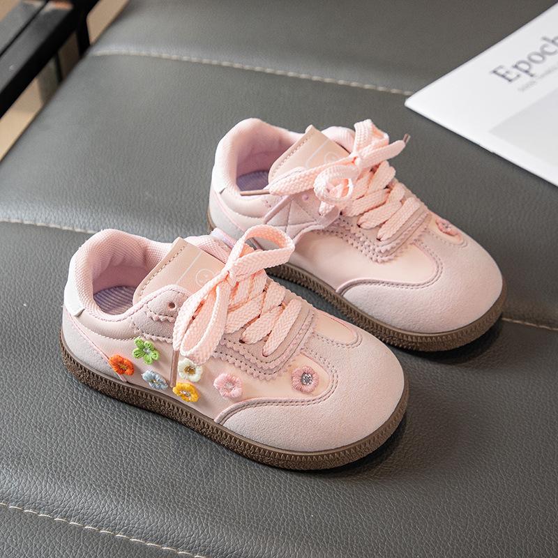 2026 Fashion Casual Sports Shoes for Girls - Soft Sole Spring/Autumn Sneakers