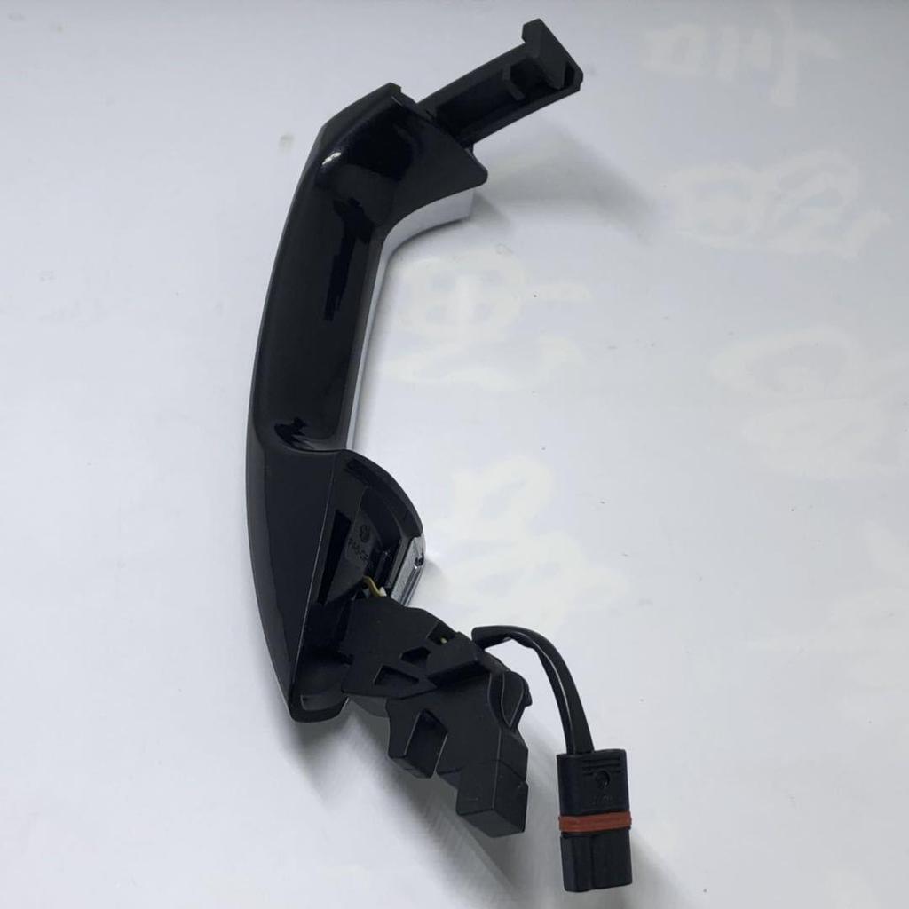 Mercedes-Benz W204/W212 Rear Door Handle (Left/Right) for C200/C300 - Part 2047601370