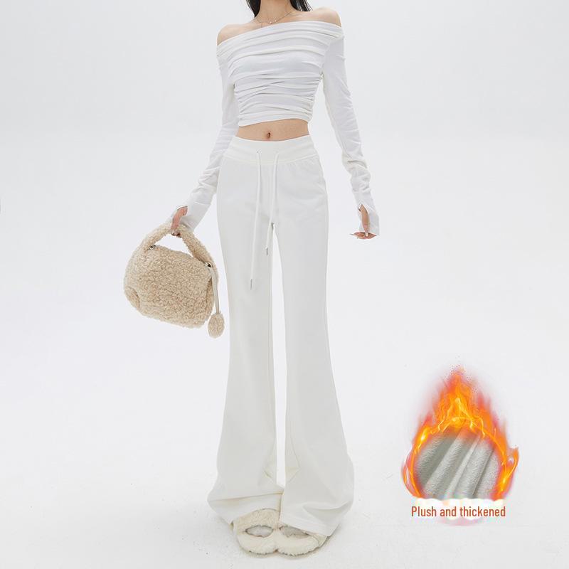 High-Waist Velvet Flare Pants for Women – Autumn & Winter Hip-Lifting Style.