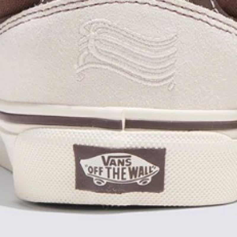Vans Artist Collection Rareverse Chukka   Chocolate   Vn000sdneig1