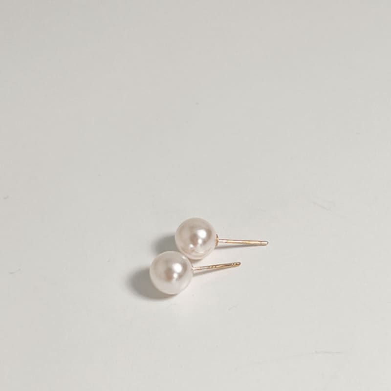 objet213 Classic natural pearl stud earrings