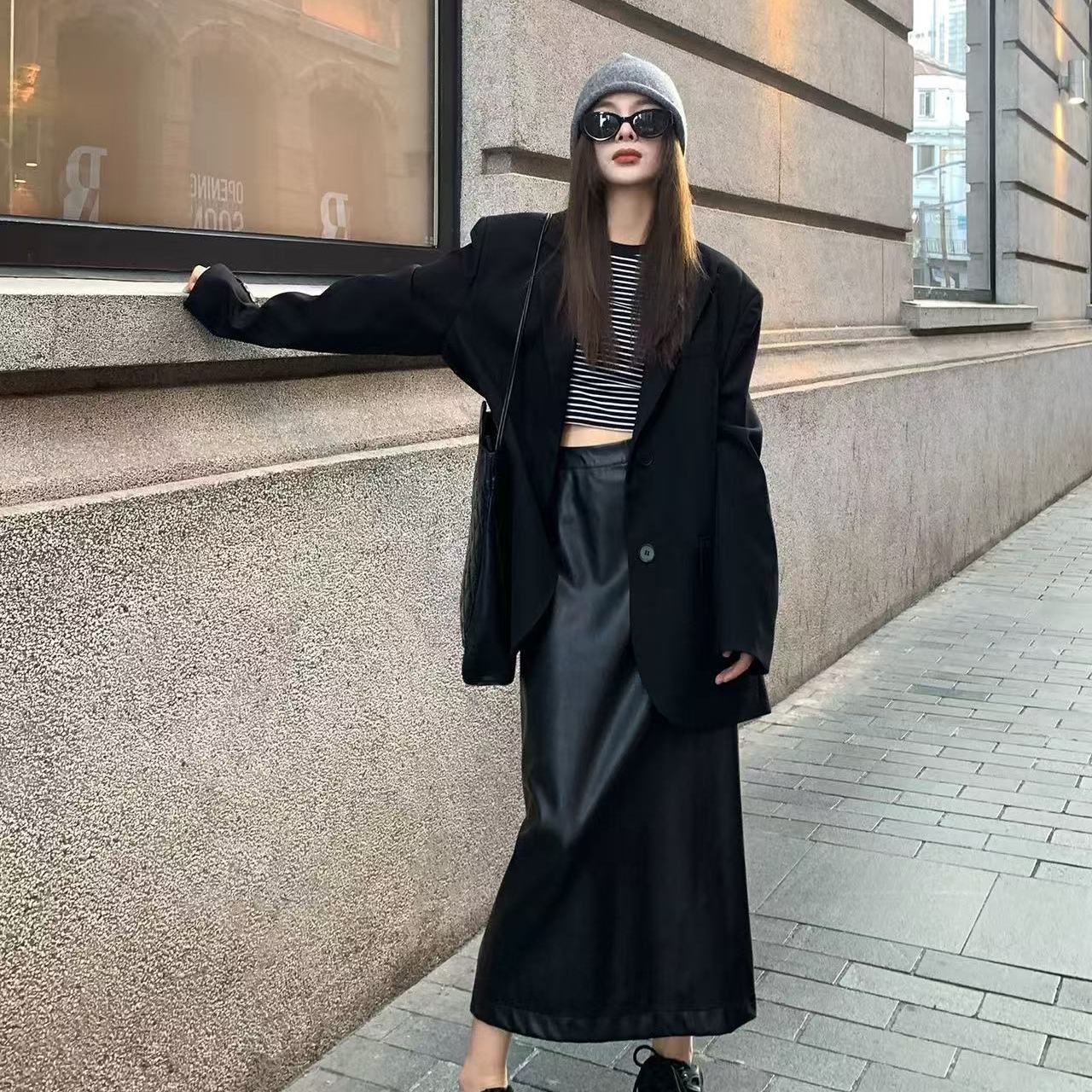 

Белый блейзер в корейском стиле, свободного кроя, куртка на весну-осень для миниатюрных женщин, повседневный офисный наряд S чёрный