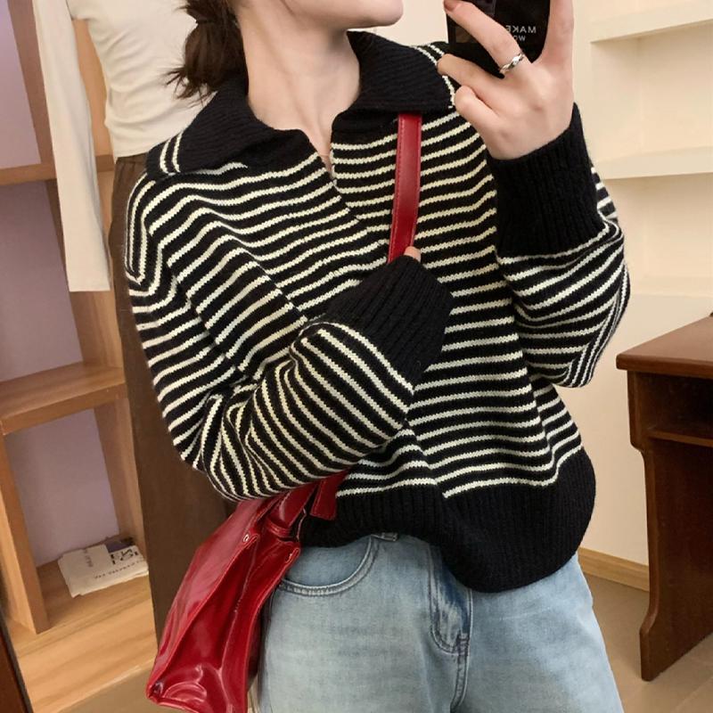 

Свитер женский повседневный вязаный топ с лацканами в полоску и куртка One size белый