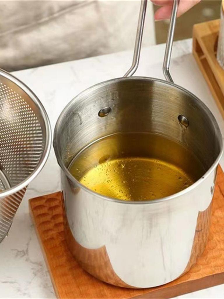 304 Stainless Steel High Deep Pot Auxiliary Food Pot with Strainer Oil Basket Oil Saving Small Fryer