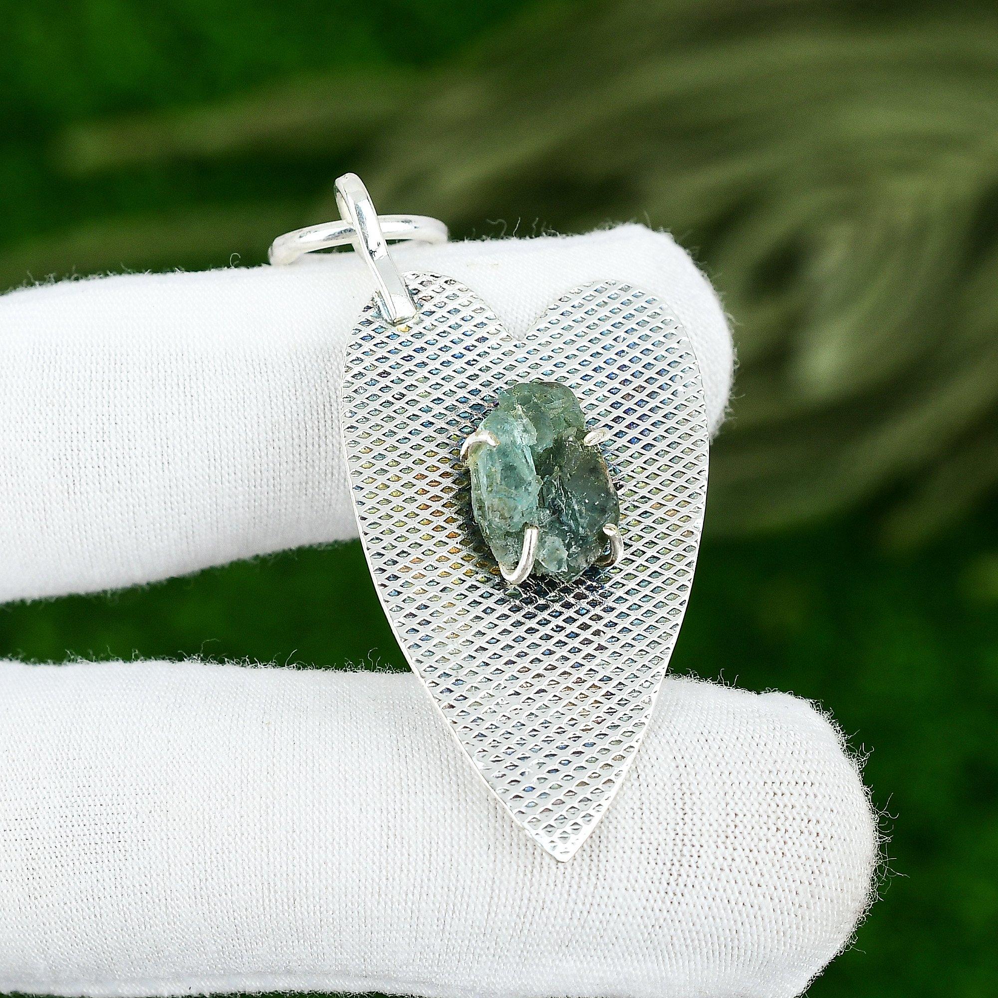 

Friendship Day Sale Sterling Silver Apatite Rough Gemstone Wife Pendant Jewelry