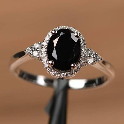 1 Pc Silvery Color Oval Cut Black Stone CZ Claw Rings Wedding Band Jewelry Valentine's Day Gifts