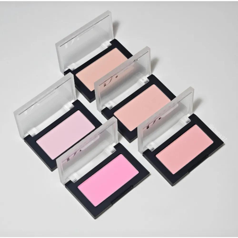 

Dinto Blur Finish Blusher (Select 1 of 10) 505 Blushed Nietzsche