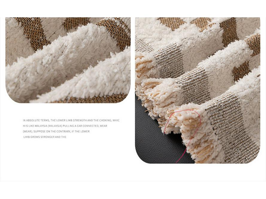 Vier-Jahreszeiten Plüsch Rutschfester Creme Sofaüberwurf