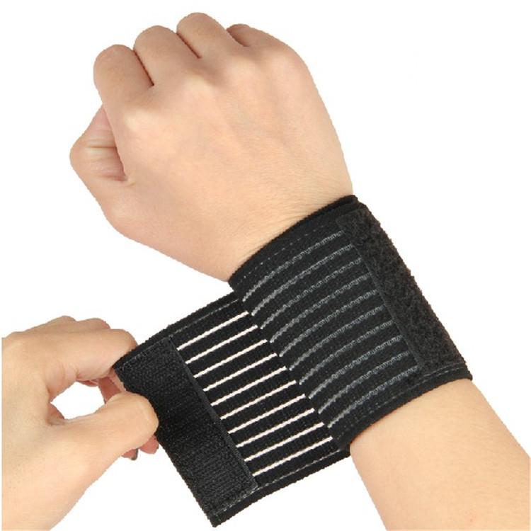 

Wrap-Around Wrist Support for Basketball and Volleyball - Medical Bandage for Hand and Wrist Support Black