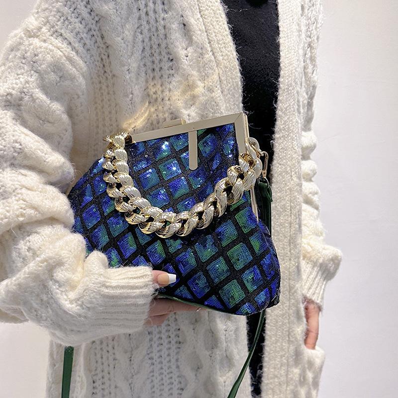 The new bag 2025 European and American fashion diamond small fragrant shoulder bag ins retro texture sequined messenger bag women