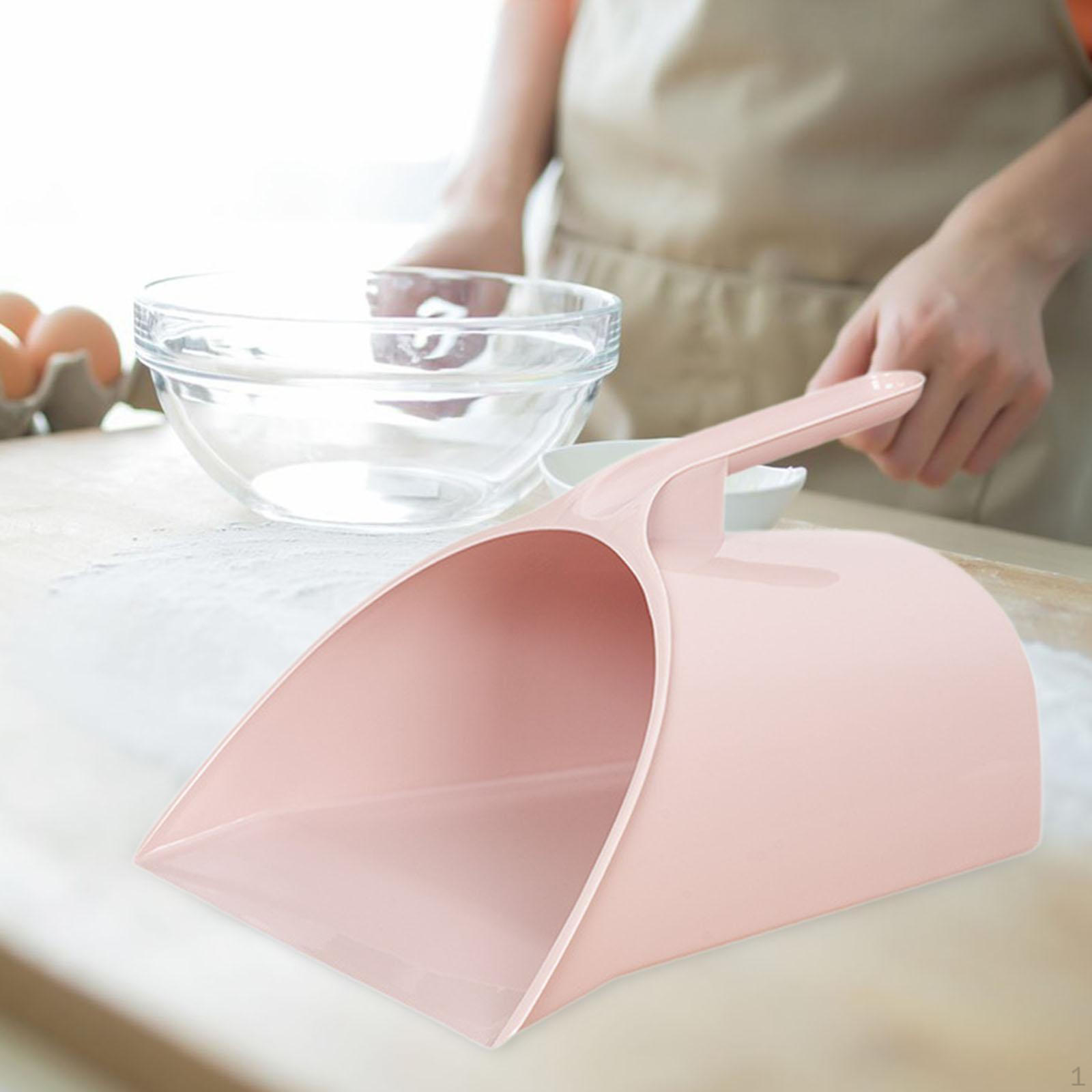 

Dustpan Designed for Farm And Home Environments