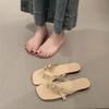 In the summer of 25, the new Korean version of the niche design belt buckle flip-flops open-toed sandals mid-toe flat-bottomed cool slippers