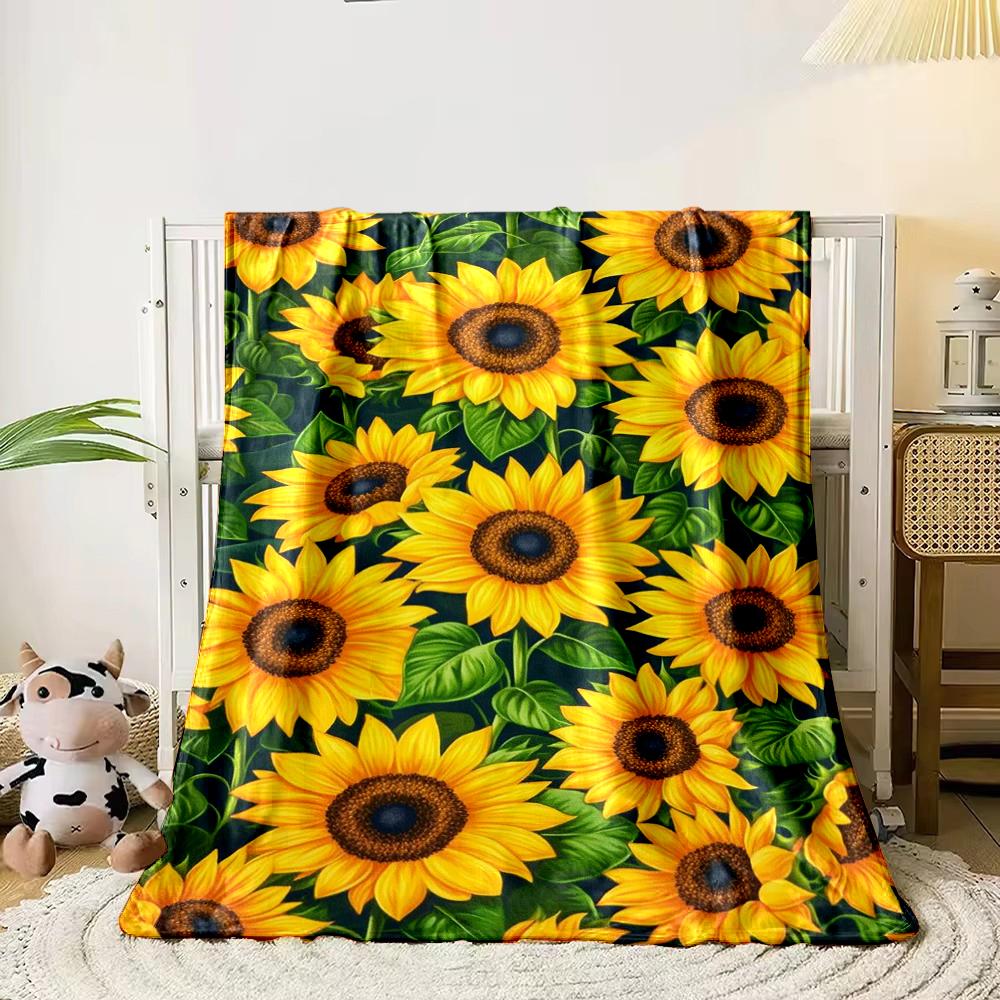 Sunflower Pattern Blanket, Cozy and Vibrant Flannel Blanket for Bedroom, Living Room, Sofa, and Nap Sofas.