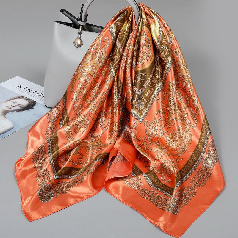 Foulard quadrato in seta stile influencer: Sciarpa da collo da donna alla moda, Sciarpa, Protezione solare, Garza stampata, Accessorio per abbigliamento professionale