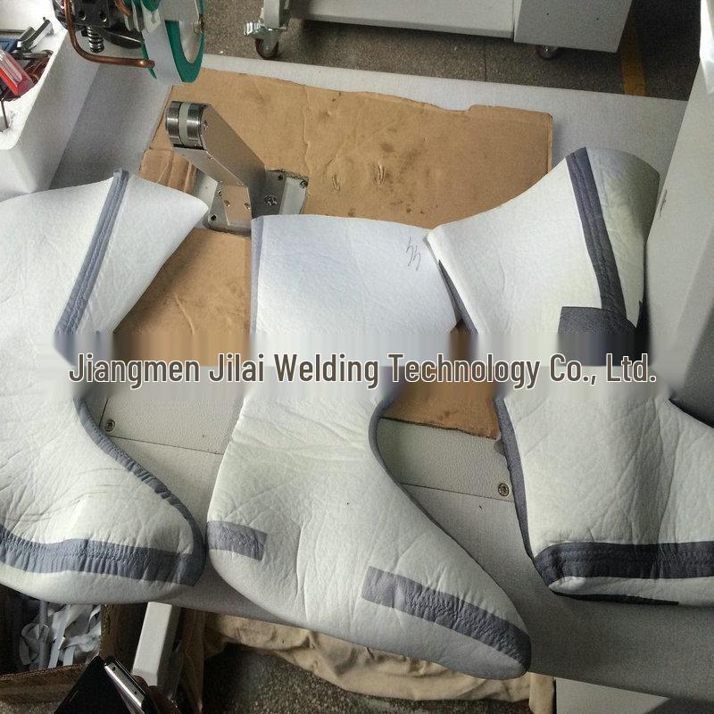 Semi-Automatic Hot Air Seam Sealing Machine for Raincoats, Tents, and Protective Clothing
