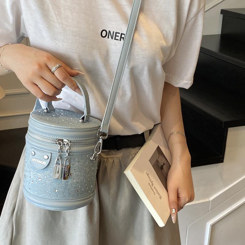 Niche design portable cylinder bag women's bag 2025 new Korean version ins foreign gas bucket bag mobile phone bag messenger bag