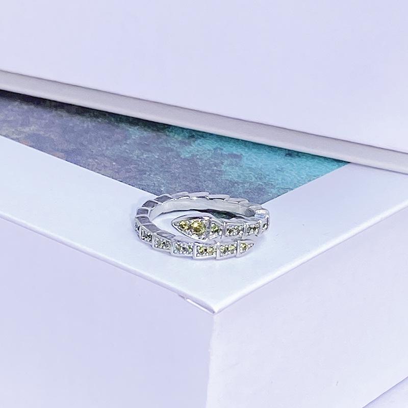 Light Luxury Color Treasure Cool Feeling Green Super Fairy Super Flash Full Diamond Inlaid Zir*****Pening Ring Small Cool Senior Ring Woman