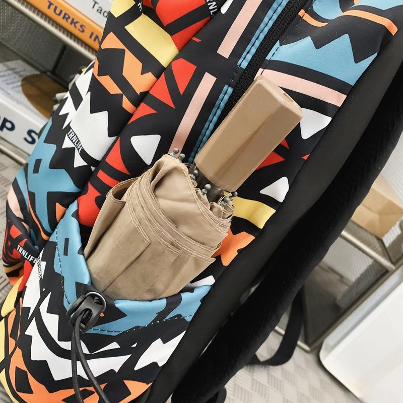 Creative Graffiti Backpack Men and Women Fashion Personality Middle School Student Backpack Lightweight Large Capacity Junior High School Student Sch