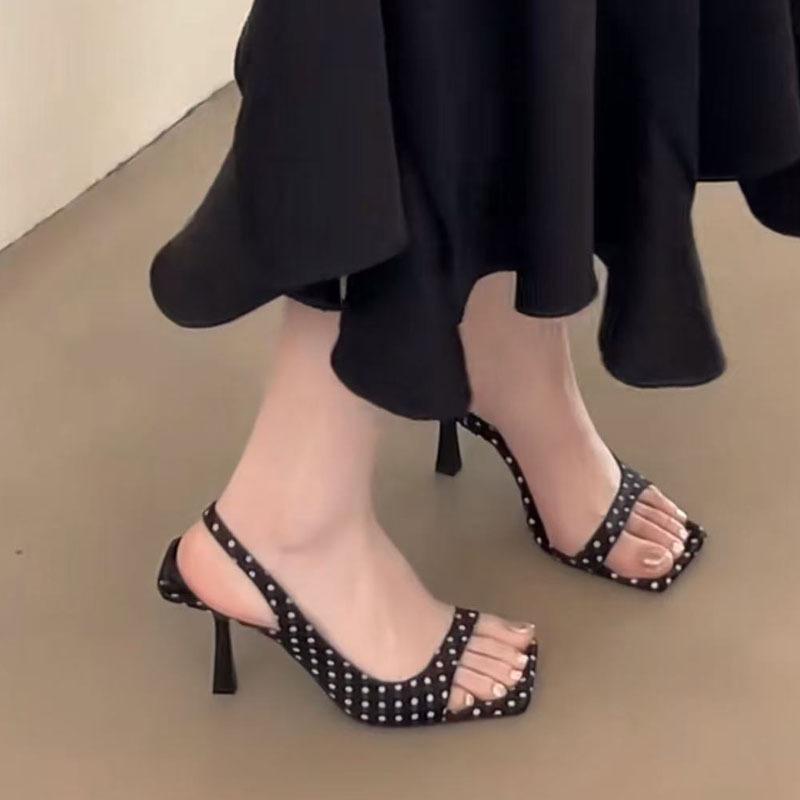 Spring and Autumn 2025 New Fashion Sense Black Polka Dots French Open-toed Empty Sandals Fairy Outer Wear