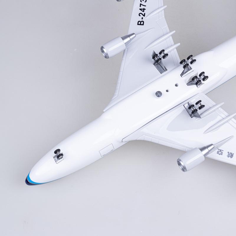 Boeing 747 B747 Southern Airlines Model Airplane 1/150 Scale 47CM Aircraft Resin Diecast Display With Light & Wheel Landing Gear