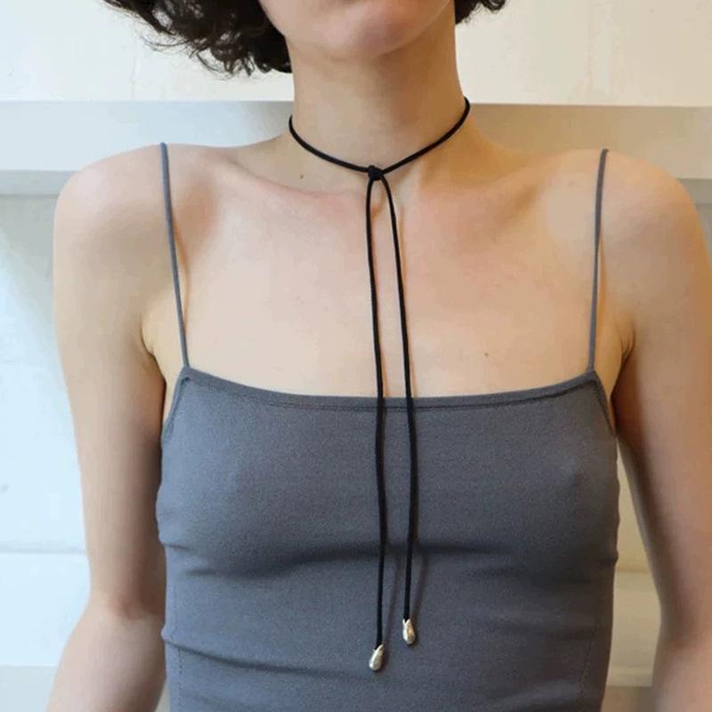 Korea Black Cord Pearl Pendant Necklace: Versatile, High-End Fashion Choker