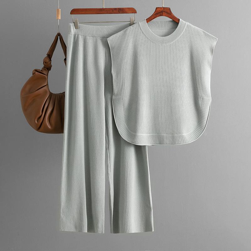 Simple And Fashionable Loose Fitting Sleeveless Knitted Top With Wide Leg Pants Two-piece Set For Women