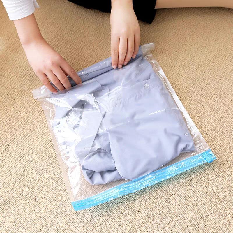 Hand-Rolled Vacuum Storage Bag for Clothes & Quilts - No Pump Needed