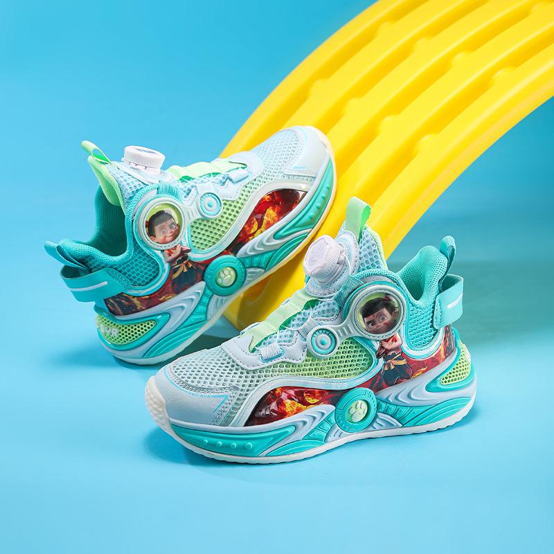 Nezha classmate children's basketball shoes summer new boys' single net hollow sports shoes medium and older children's breathable travel shoes