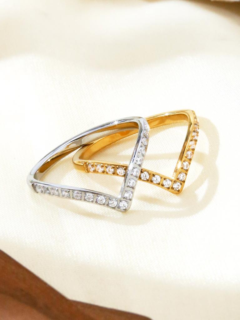 Korean Fashion Simple Light Luxury Cold Style Senior Sense Of Stainless Steel 18K Gold-Plated Diamond V-Shaped Ring Female