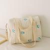 Geborduurde en gewatteerde mummie-tas met ritssluiting: Luiertas met ophanglus voor aan de kinderwagen, ideaal voor op reis.