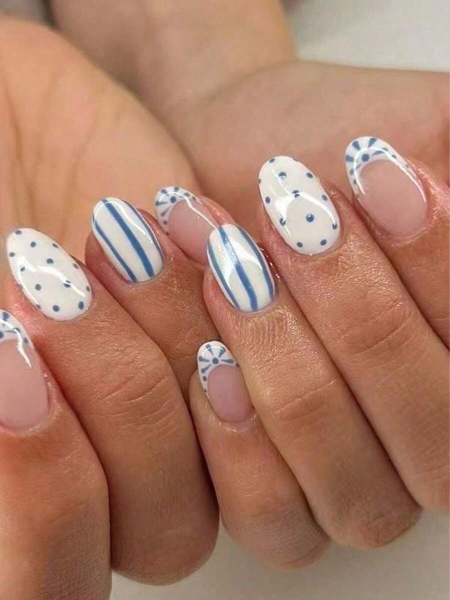 

24pcs Short Oval Polka Dot Nails Design French Acrylic Press On Nails Short Perfect Fit False Nail Set, Include1pccs Jelly Glue An1pccs Nail File разноцветный
