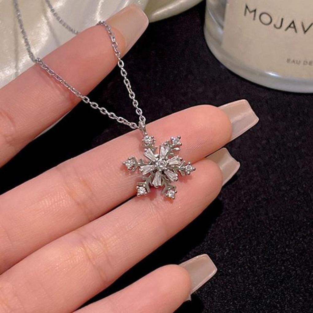 Women's Winter Ice Crystal Chain Necklace