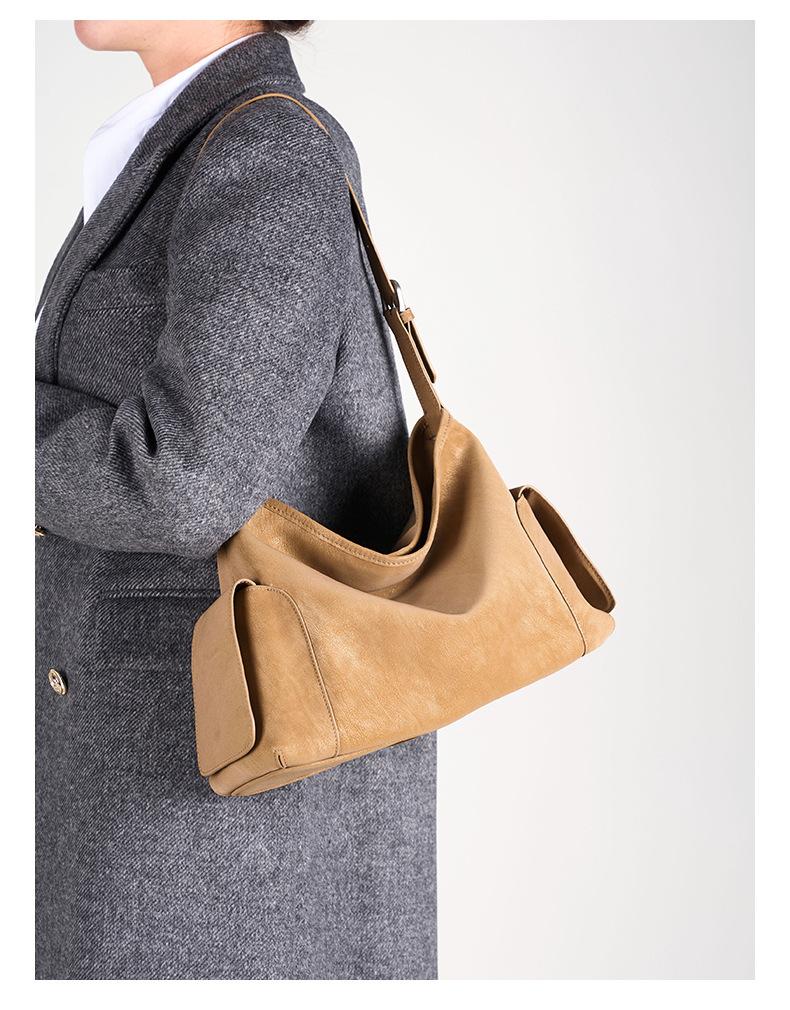 Fur pearlescent vegetable tanned leather Xiaoyao hobo bag retro large capacity one-shoulder crossbody bag female niche commuter tote bag
