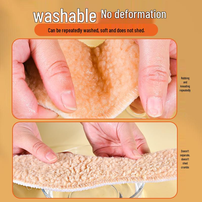 Velvet-Trimmed, Thickened, Breathable Insoles: Soft, Comfortable & Sweat-Absorbing Imitation Lamb Wool for Warm, Tired-Free Winter Wear.