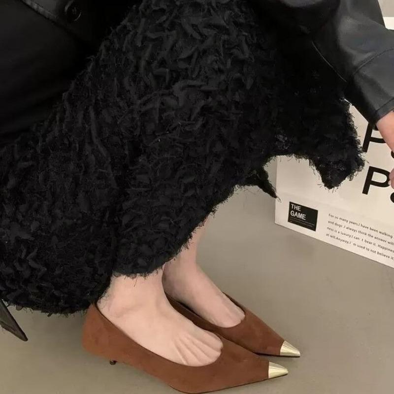Suede Women Shallow Shoes Sexy Pointed Toe Mid Heels Designer Pumps 2024 Trend Winter Fashion Dress Party New Chaussures Ladies