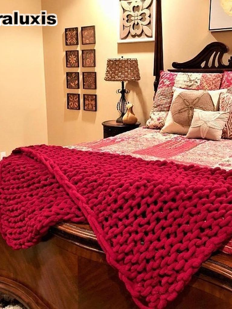 Chunky Knit Wool Blanket - Perfect for Sherpa Blankets