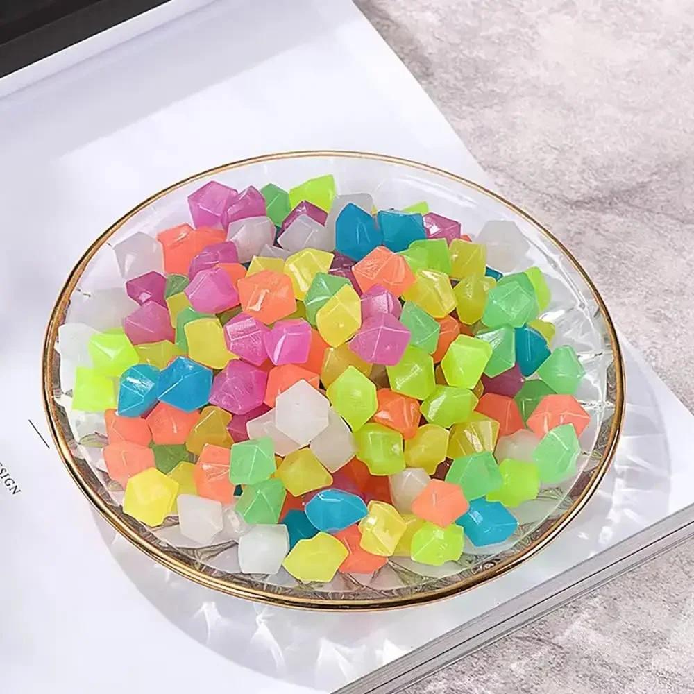 1 Bag-100g Glow in The Dark Stones Glowing Rocks Luminous Stone for Vase Fillers Fish Tank Aquariums Rocks Powered by Light