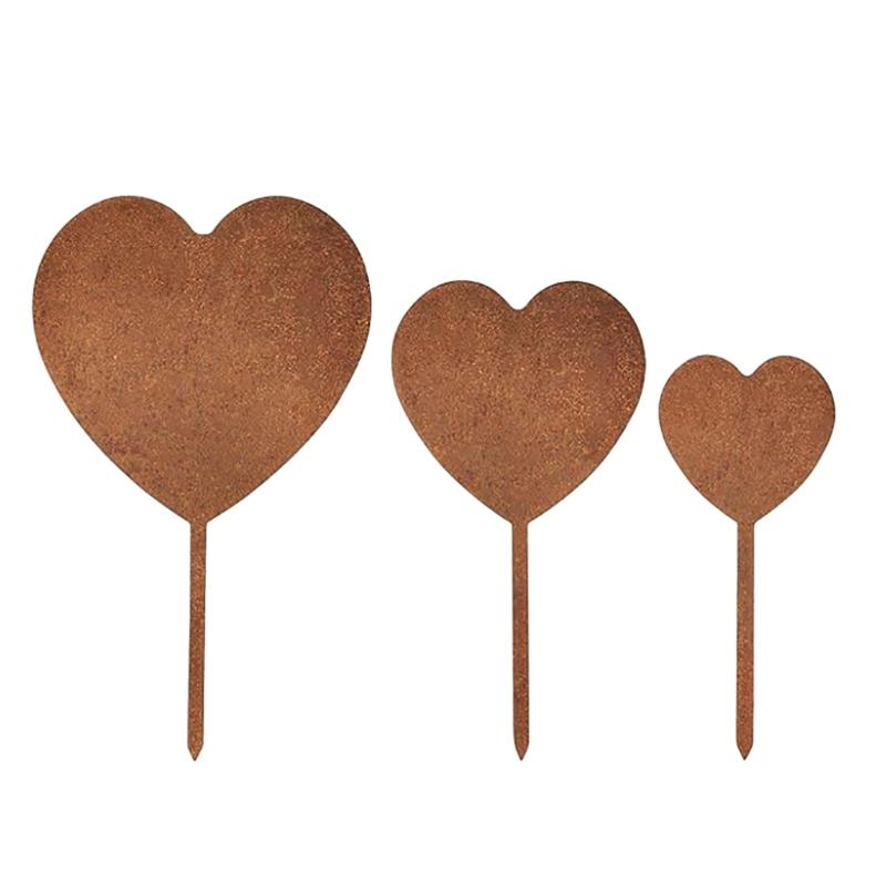 3pcs Heart Garden Stakes Weatherproof Metal Art Iron Stakes for Enhancing Garden Pathway and Outdoor Space Ornament