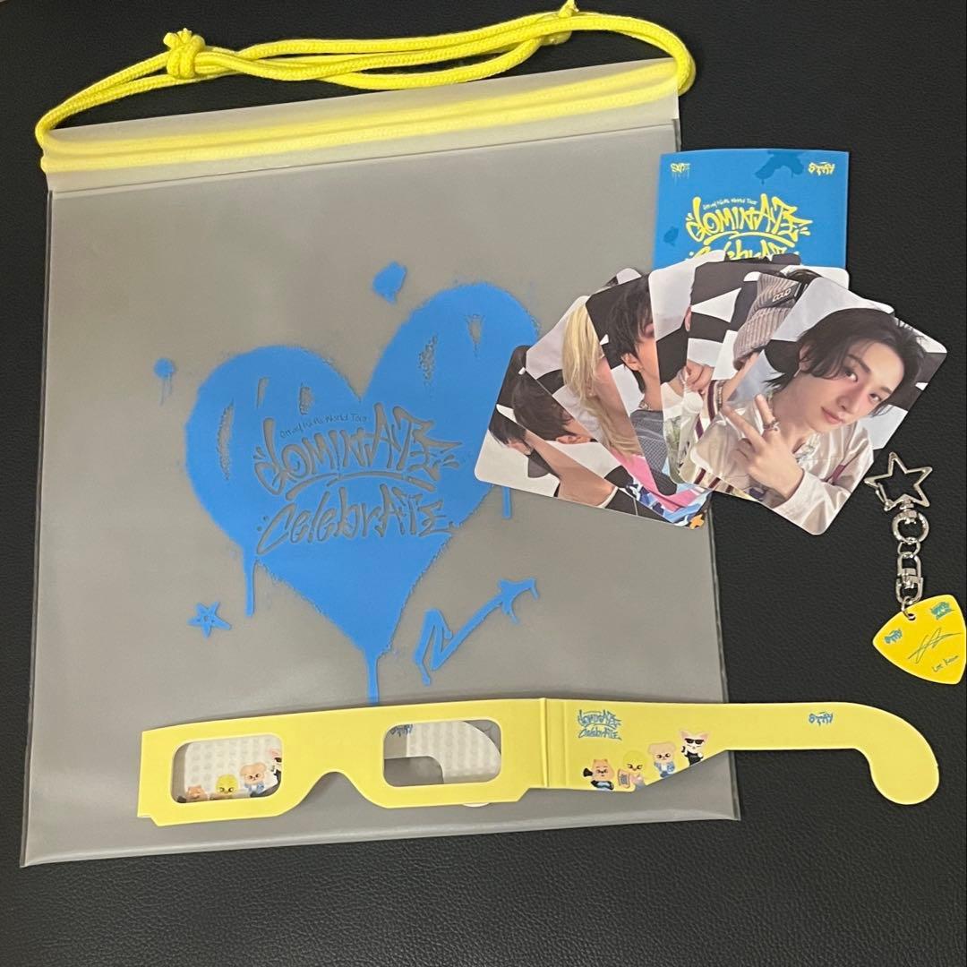 

[USED] Stray Kids Celebrate Stay Zone Set