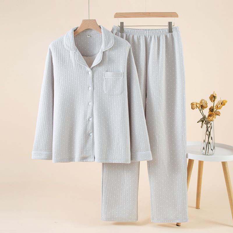 

Жіночий стьобаний піжамний комплект з повітряної бавовни - Маленький лацкан, Вільний крій, Великий розмір для осені та зими. XXL